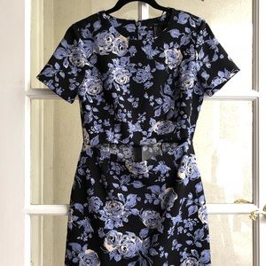 Forever 21 blue floral mini dress
